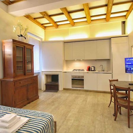 Cozy Studio Flat In Trastevere By Yourhost Roma Esterno foto
