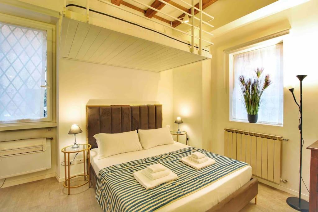 Cozy Studio Flat In Trastevere By Yourhost Roma Esterno foto